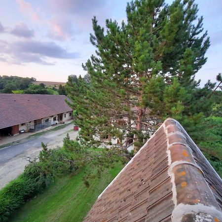 Le Refuge D'Athena Villa Chaussy  Luaran gambar
