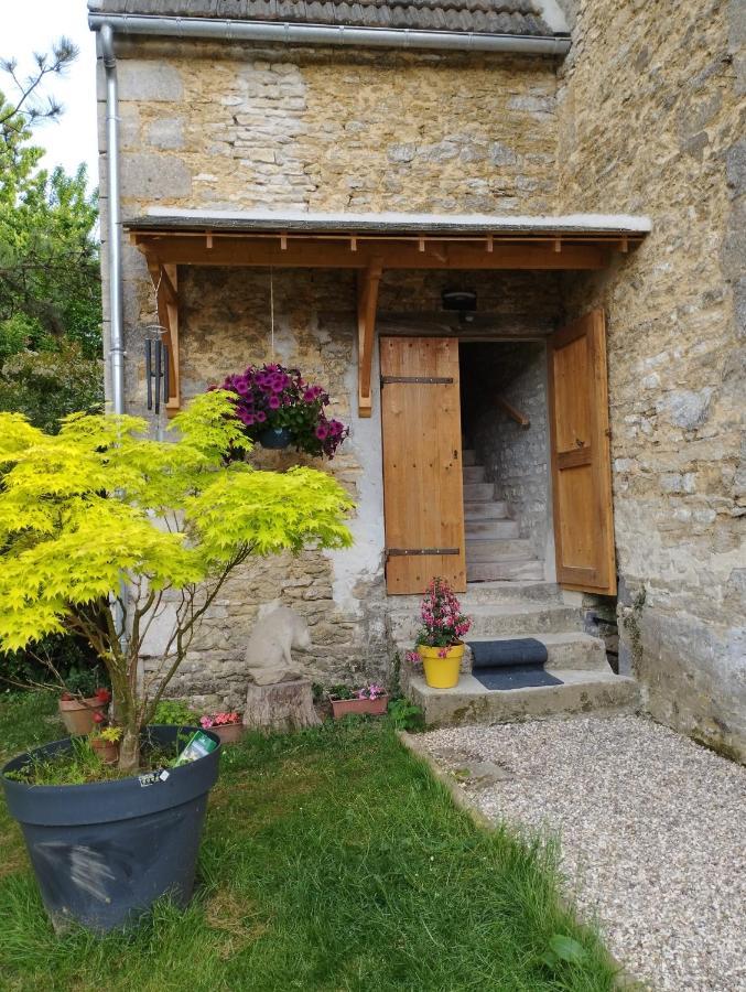 Le Refuge D'Athena Villa Chaussy  Luaran gambar